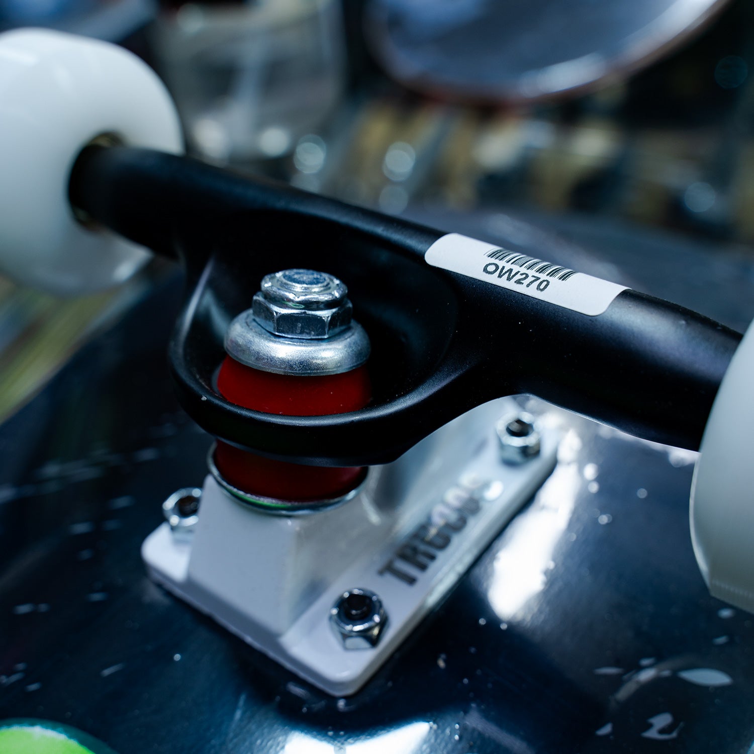 SKATE TRUCOS 8"