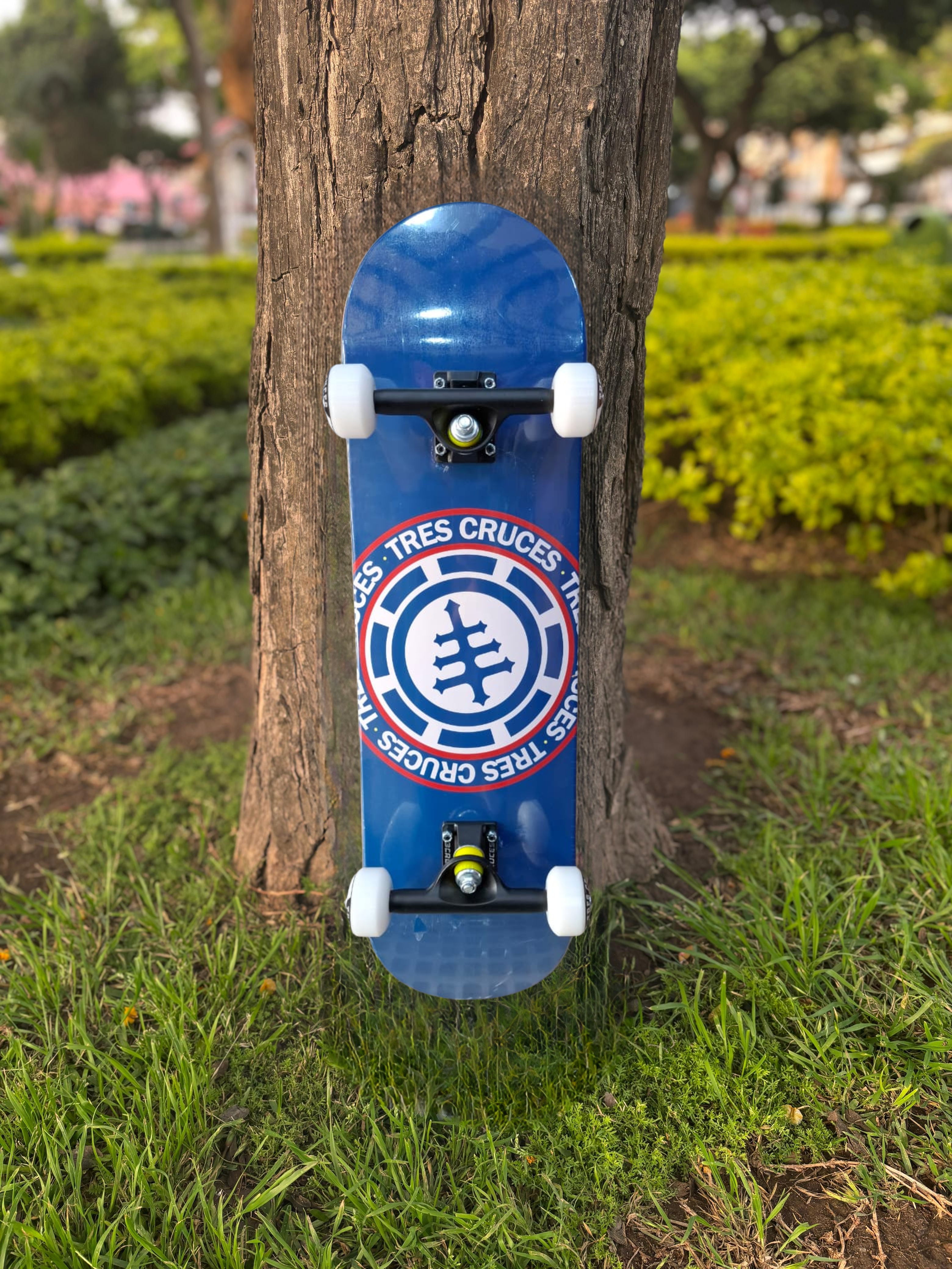 SKATE TRES CRUCES SEMIPRO 8.25"