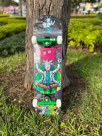 SKATE TRUCOS 8"