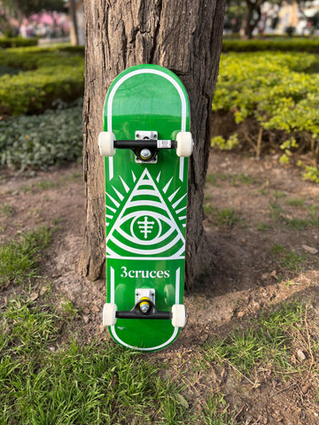 SKATE TRES CRUCES SEMIPRO 8.25"