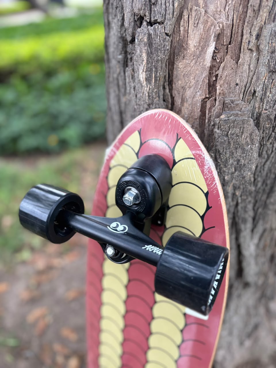 SURFSKATE AKAW! STREET CODE BROWN